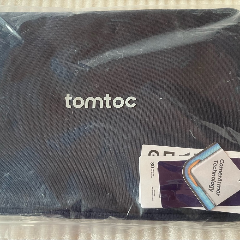 NWT Tomtoc Protective Case Top Padded Travel Case Computer Bag
